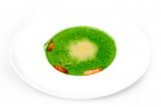 Cream of spinach soup with prawns