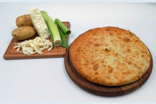 Осетинские пироги с картофелем, сыром и брынзой