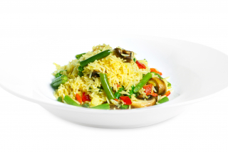 Rice curry with vegetables and green beans