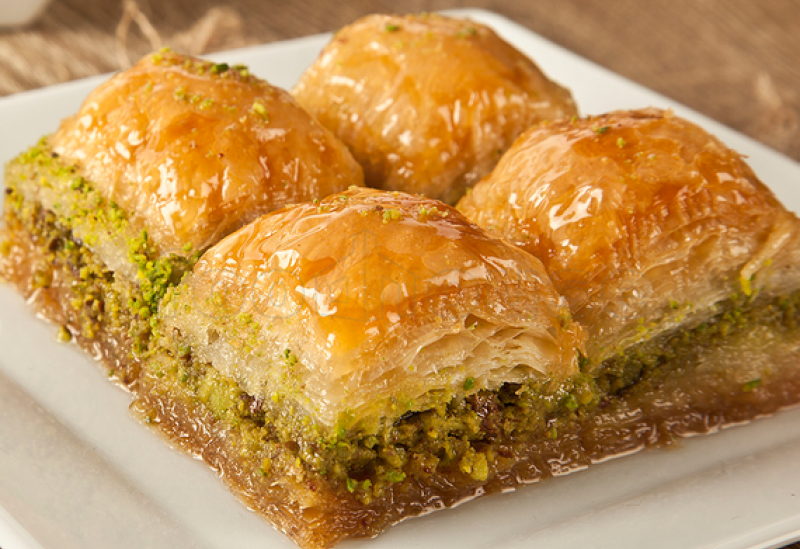 Baklava with pistachios | Food delivery from restaurants in Chisinau ...