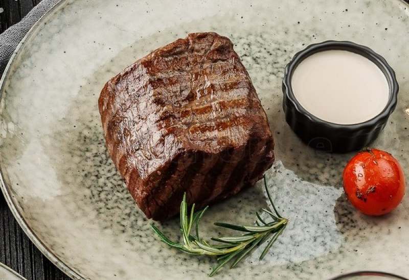 chateaubriand_steak.jpg