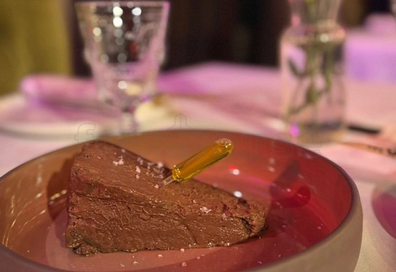 chocolate_basque_cheesecake.jpg