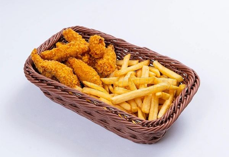 crispy_strips_de_pui_cu_cartofi_pai.jpg