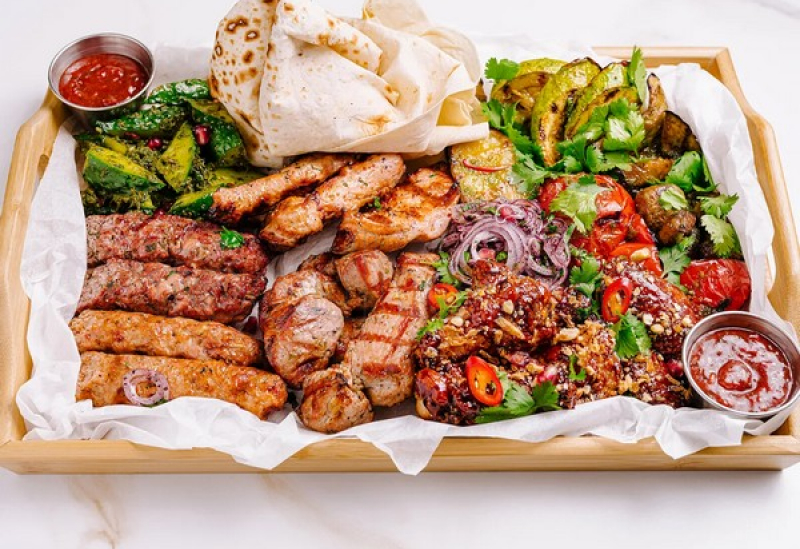 myasnoe_plato-gril_na_kompaniyu.jpg