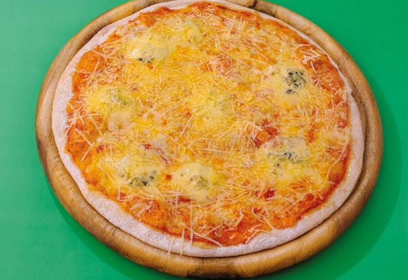 pizza_4_cascavaluri.jpg
