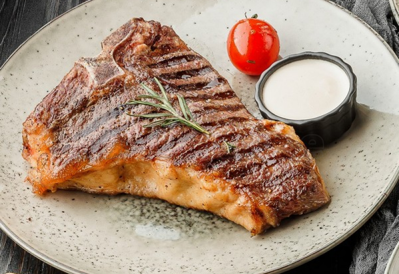 t-bone_steak_100gr.jpg