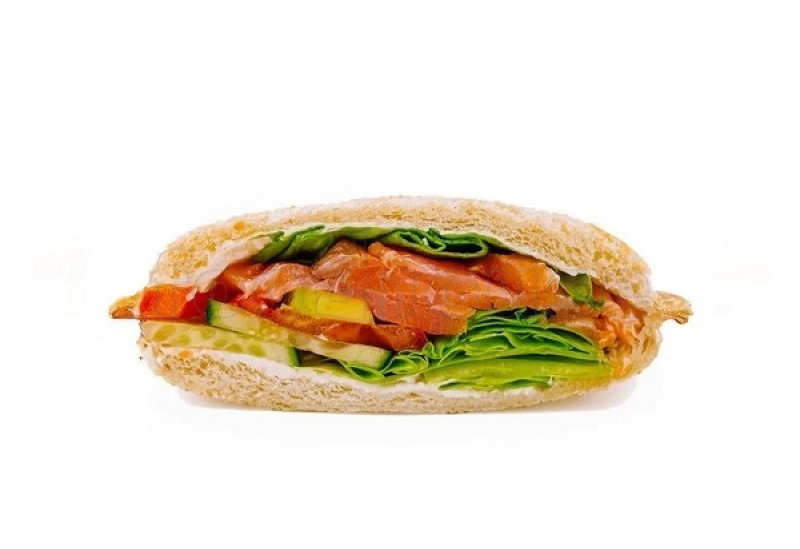 ufo_sandwich_cu_somon.jpg